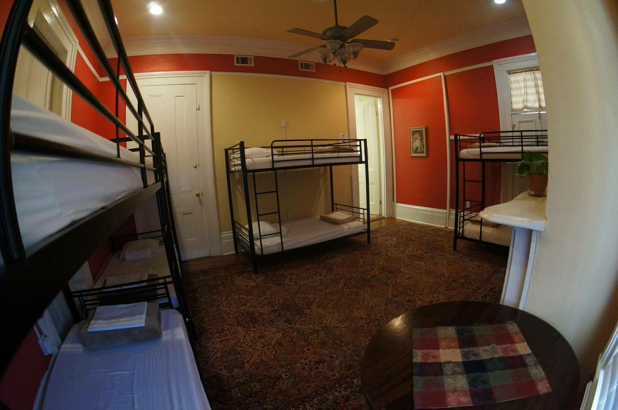 Hostel Auberge Nola New Orleans Exterior photo